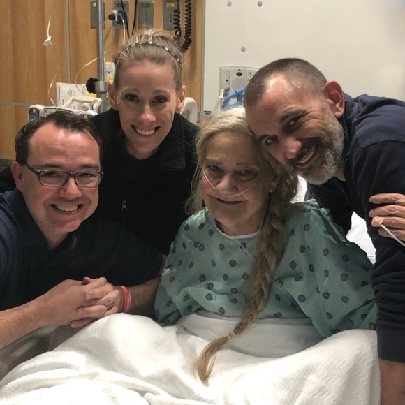 Meet your Posher, Kari - Picture 2 of 2